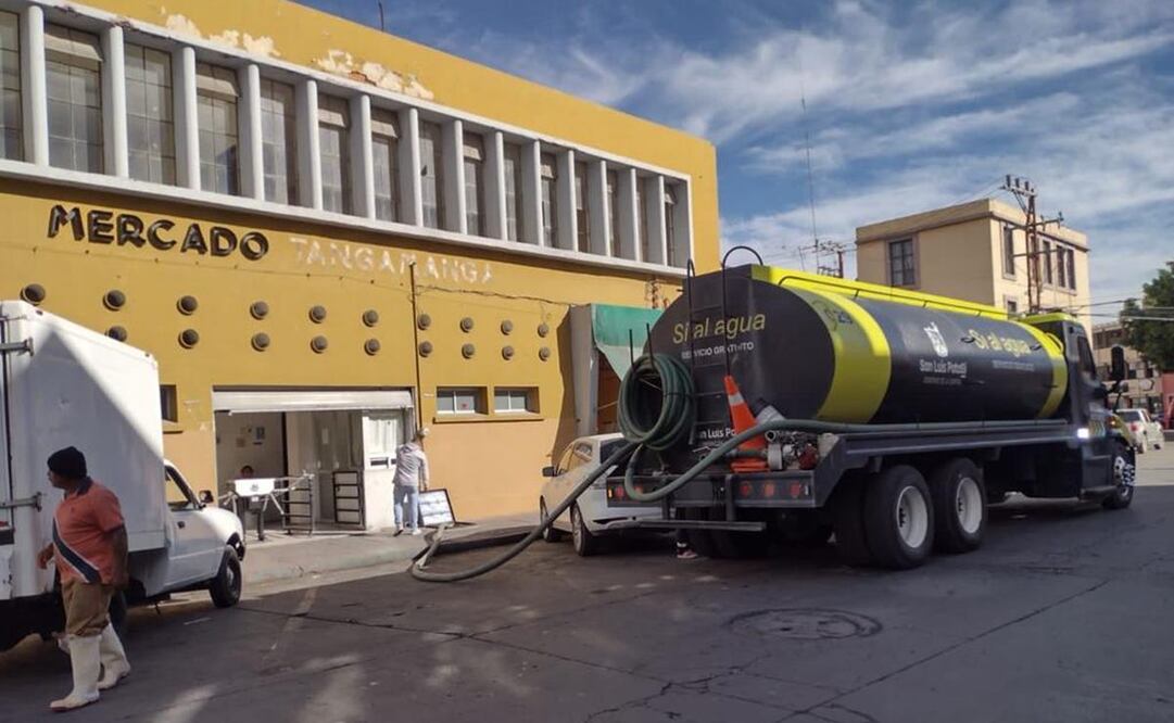 Dan “manita de gato” a mercados municipales de San Luis Potosí. Fotos: Especiales