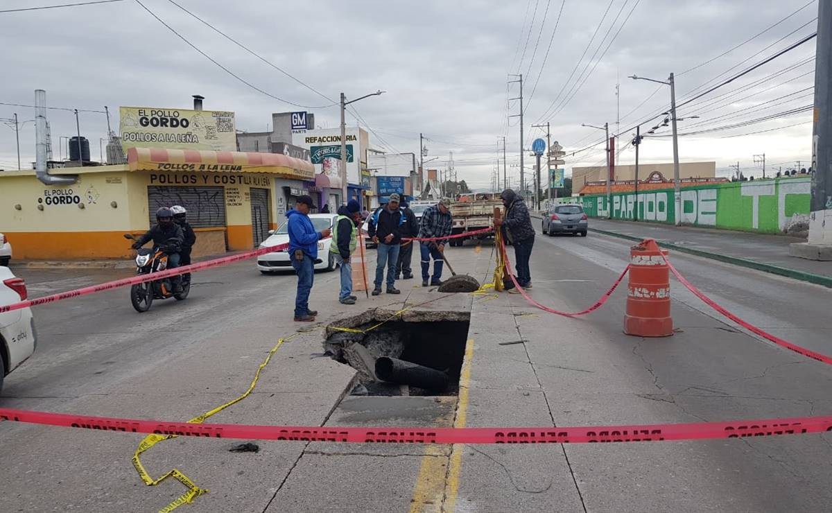 Se abre la tierra en Soledad; reportan socavón en avenida San Pedro