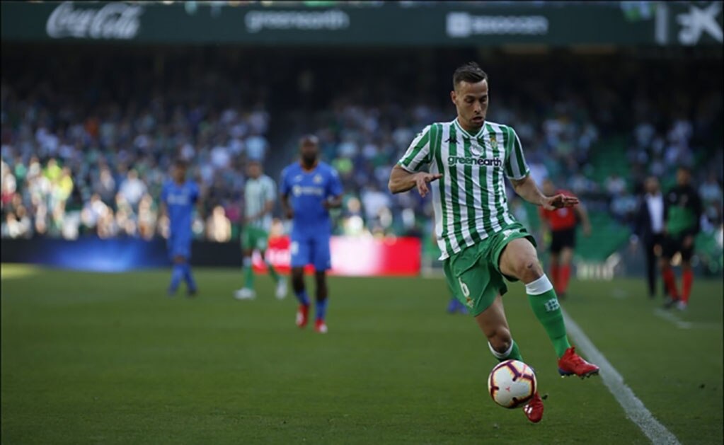 Partido en el Estadio Benito Villamarín. Foto: @RealBetis