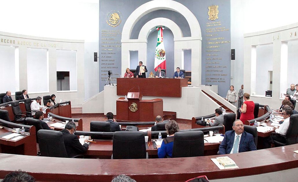 Obligaría Congreso a secretario de Educación a asumir diputación