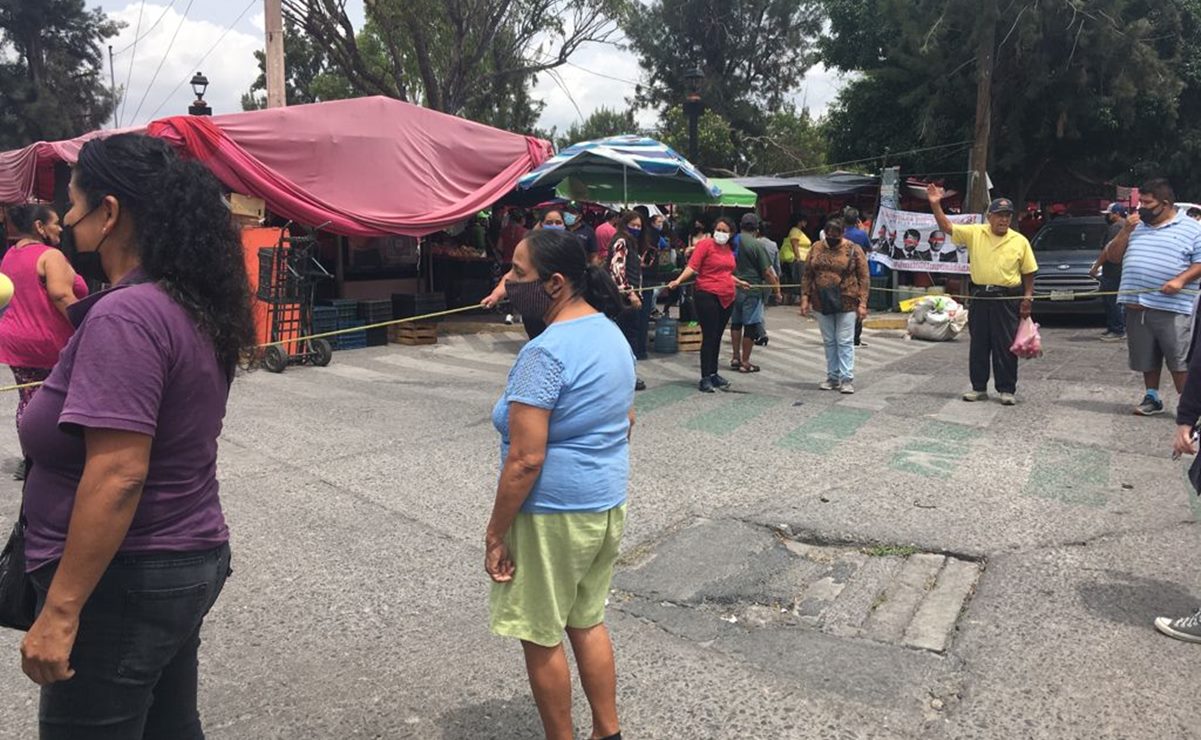 Vecinos de San Juan Guadalupe bloquean vialidades: exigen agua potable