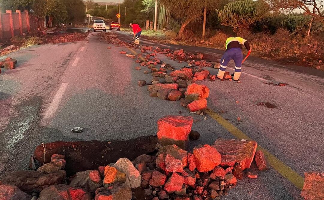 Ruptura de ducto en la presa El Realito dejó inundaciones en Tierra Nueva, SLP
