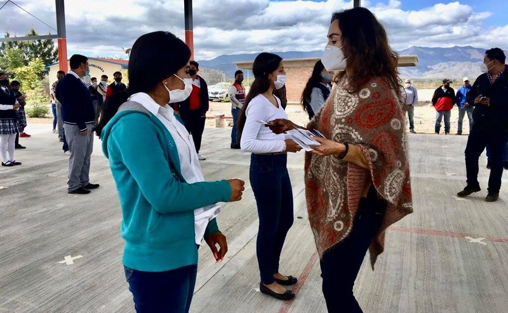 Cobach en SLP inicia taller para prevención de embarazos en adolescentes
