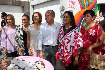 Inauguran segunda tienda del DIF “Artesanías Potosinas y Algo Más”