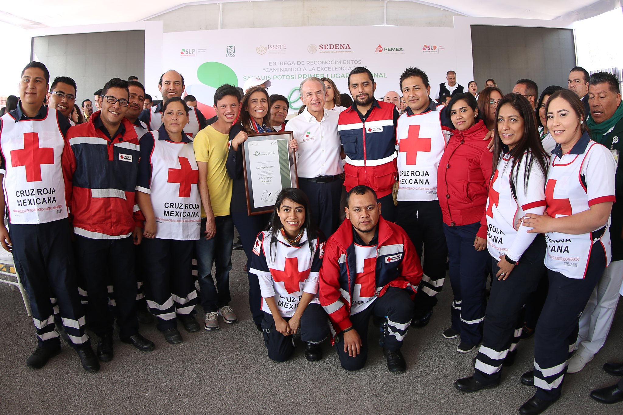 JMCL entrega reconocimientos “Caminando a la excelencia” en Matehuala