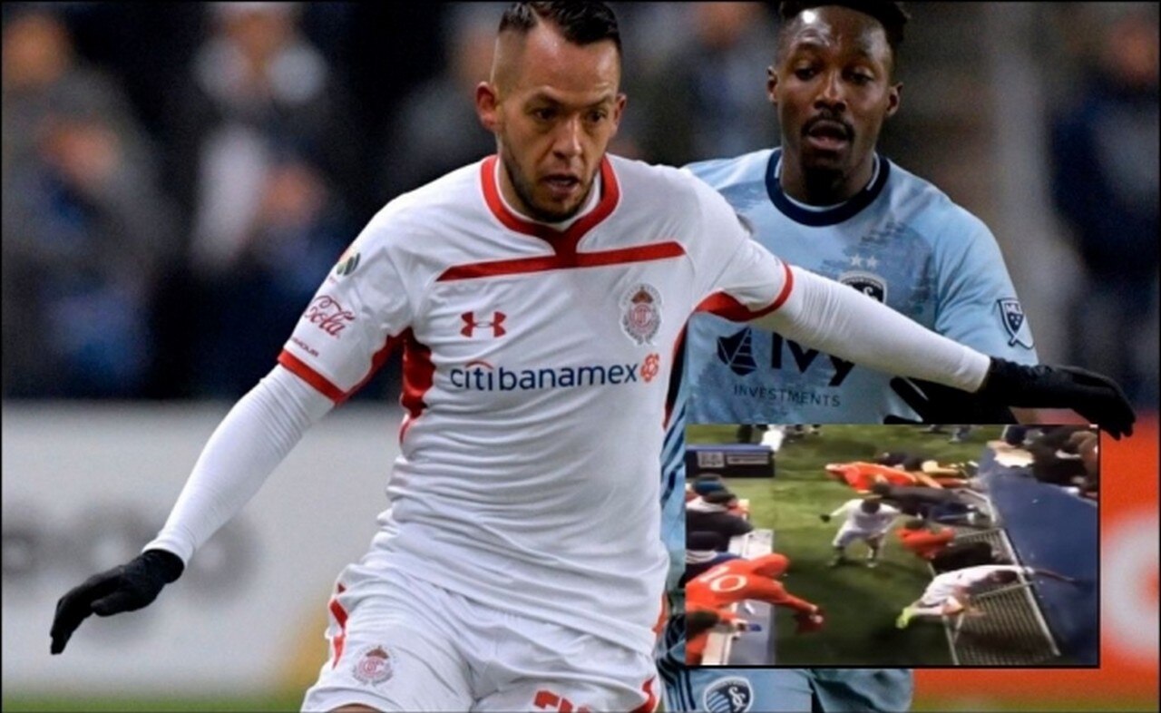 Caen al campo aficionados del Toluca al intentar saludar a jugadores