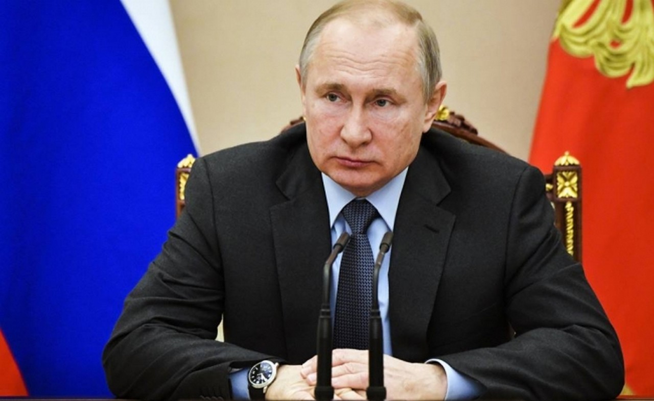  Rusia aprueba ley que castiga a quien se burle del Estado en internet