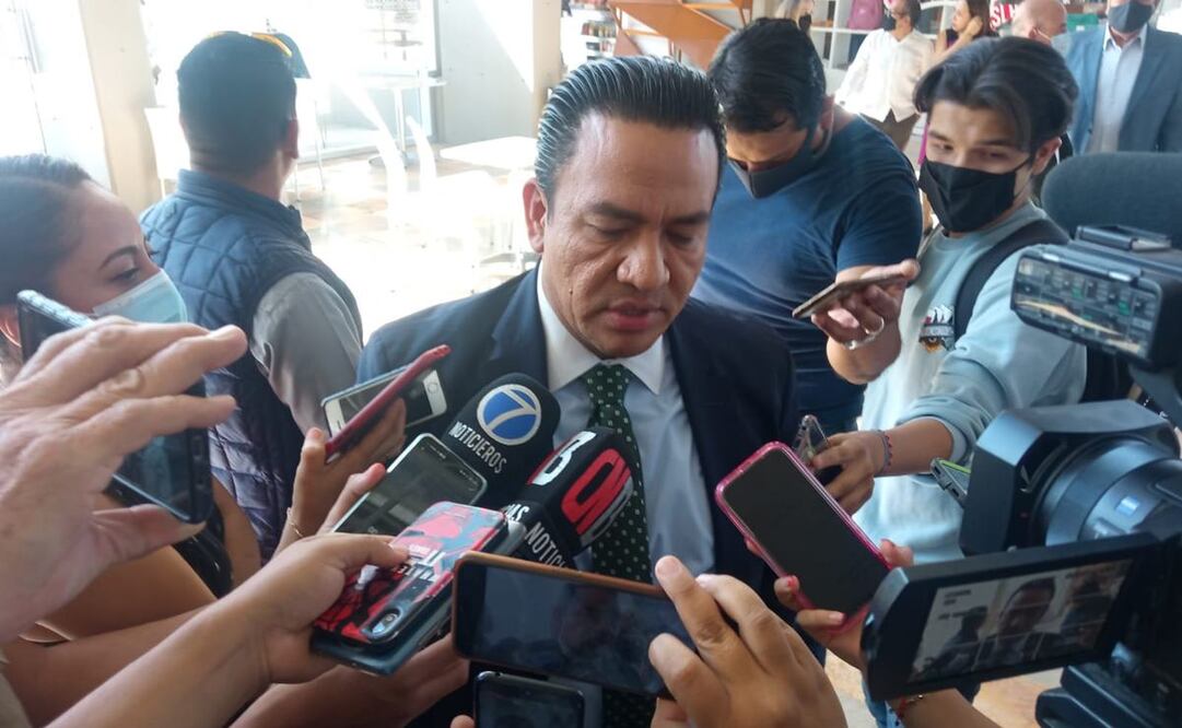 Adeudo con Banobras detiene retiro de casetas en acceso a parques industriales en SLP. Foto: Samuel Estrada