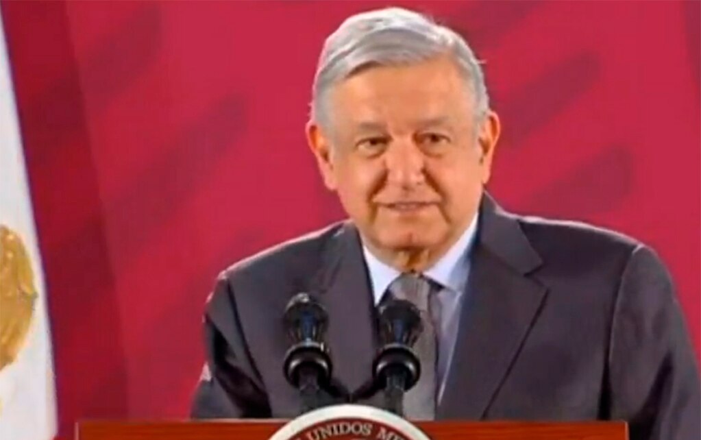 AMLO presume inversión de 300 mmdp en programas sociales