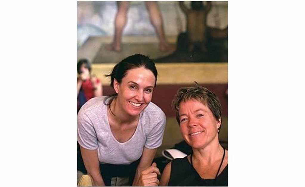 Salma Hayek lamenta suicidio de Jill Messick, productora de "Frida"