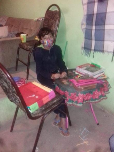 Maestra de Villa de Zaragoza en SLP, busca computadoras para que sus alumnos puedan estudiar