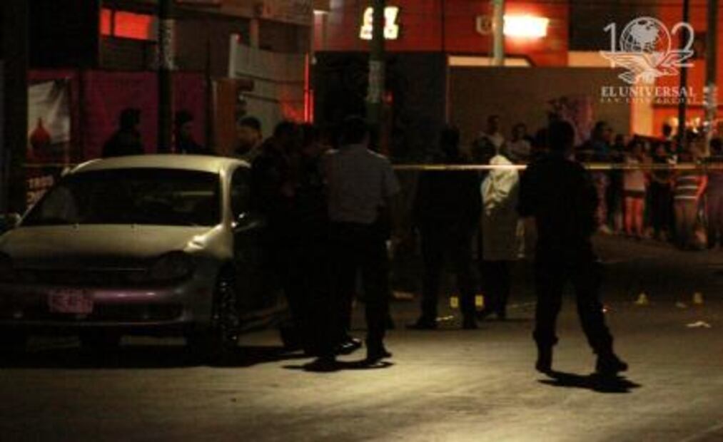 Investigan multihomicidio en bar Rin Rin