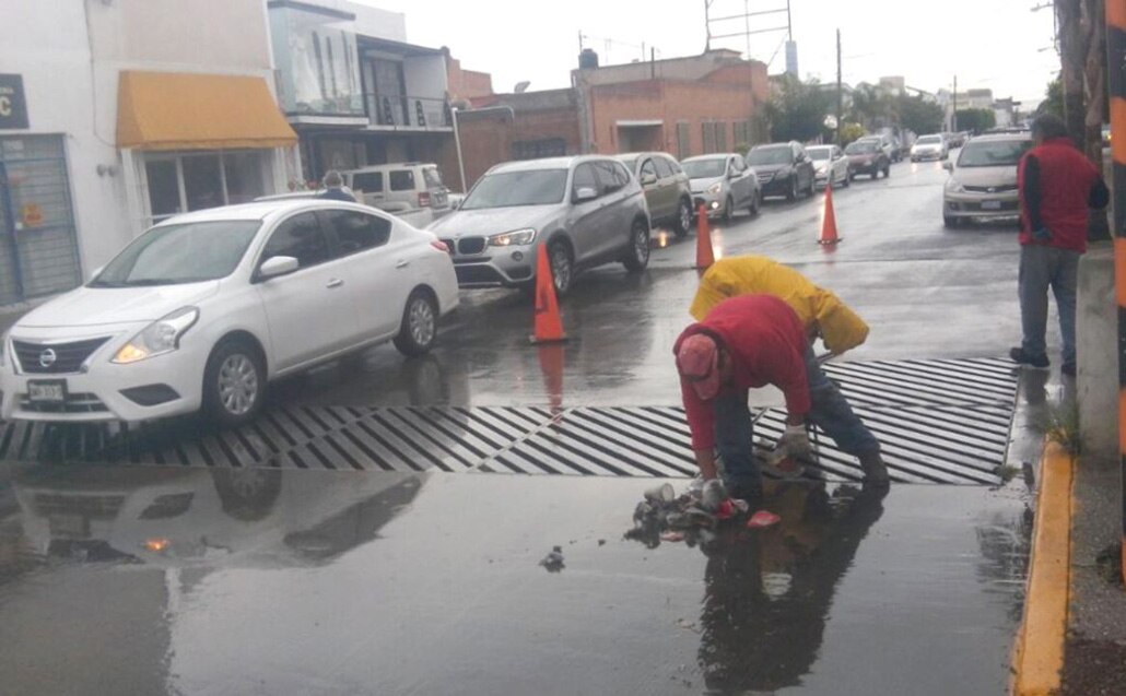 50% de encharcamientos son provocados por basura: Protección Civil