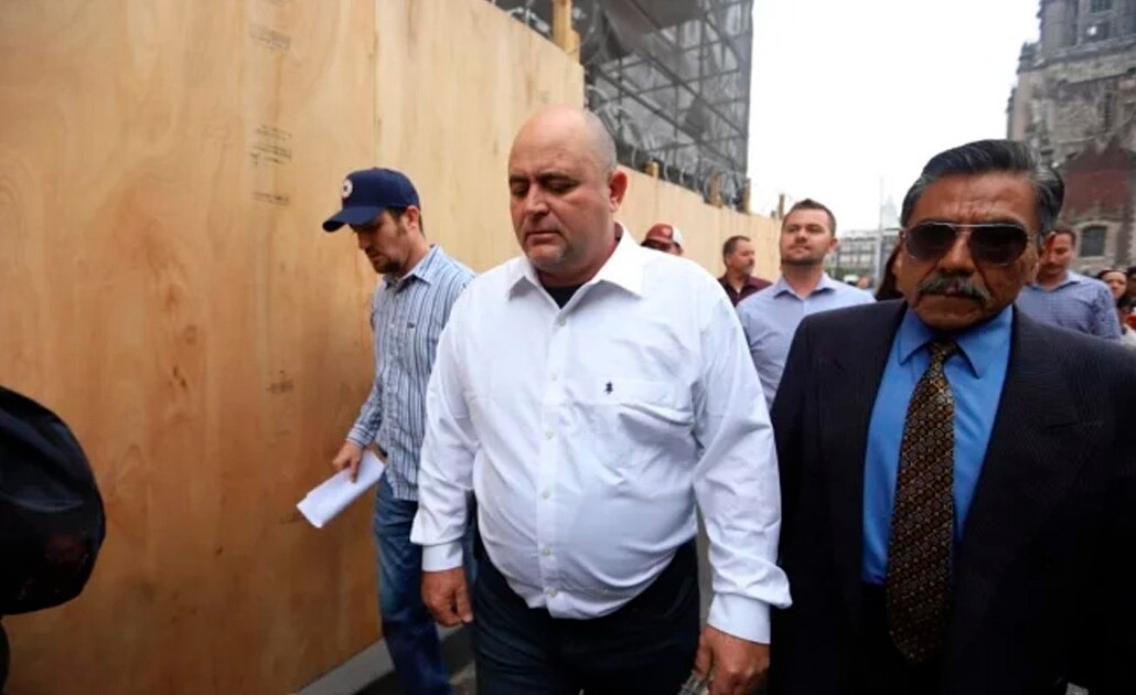 Familias LeBarón y Langford sostienen encuentro privado con AMLO