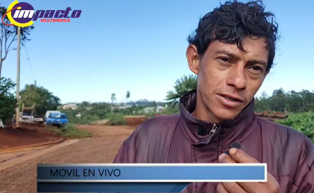 "Me quieren violar y matar por ser guapo", denuncia hombre en plena transmisión en vivo y se hace viral