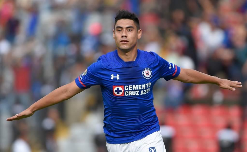 Felipe Mora, nuevo jugador de Pumas