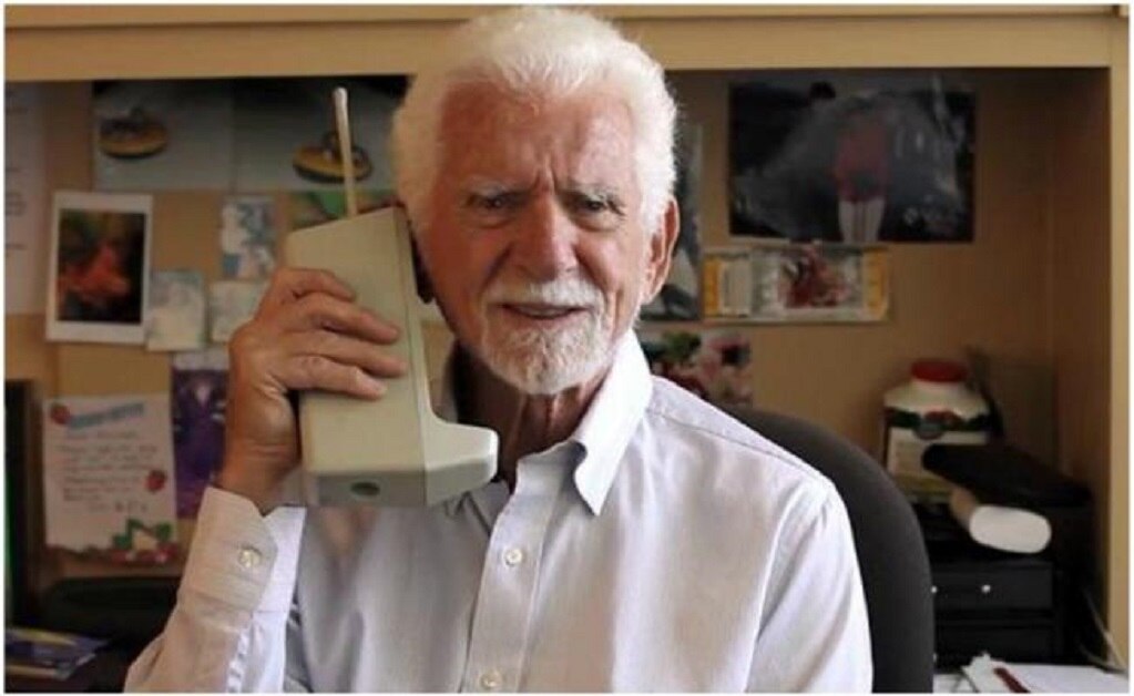 A 45 años de la primera llamada celular