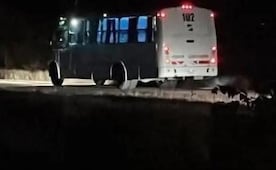 Detectan irregularidades en declaración del chofer de autobús abandonado en la carretera Ciudad Valles- El Mante 