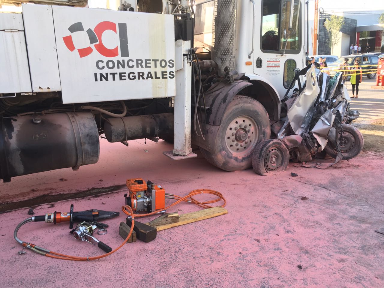 Investigan accidente en avenida Chapultepec