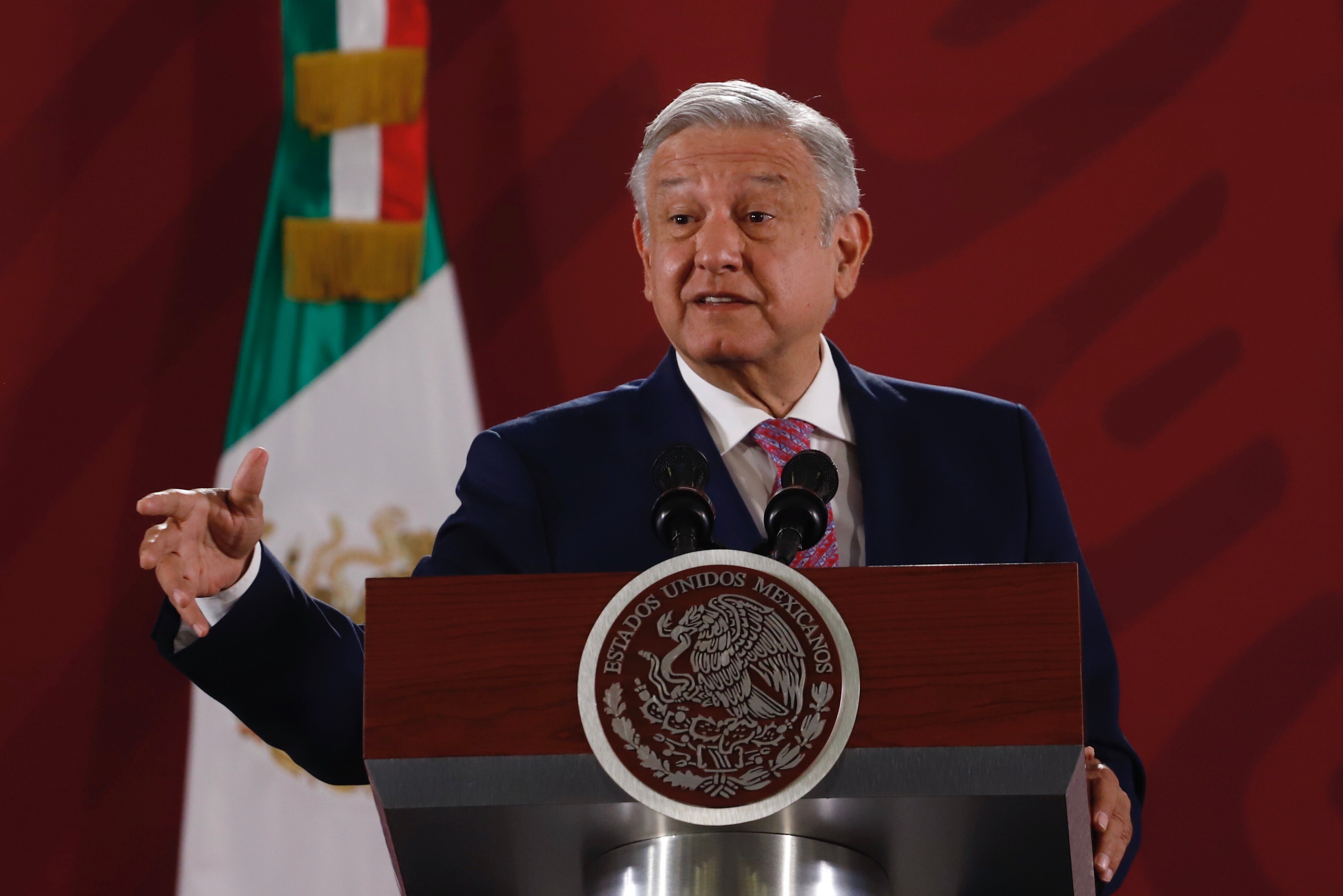 AMLO critica a políticos mexicanos que hablaron sobre elecciones de EU