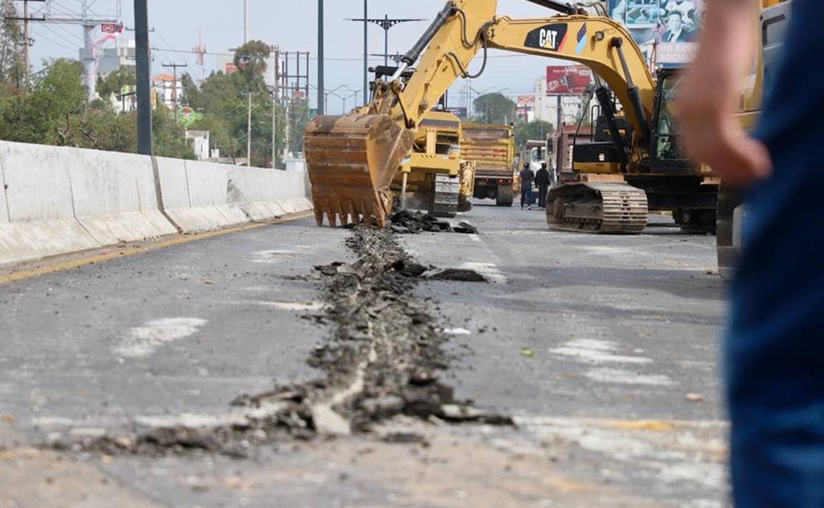 El Comité Vecinal de las colonias Loma Verde y Loma Dorada denunciaron las problemáticas que les ha traído la construcción del nuevo paso a desnivel. Foto: Redes Enrique Galindo Ceballos