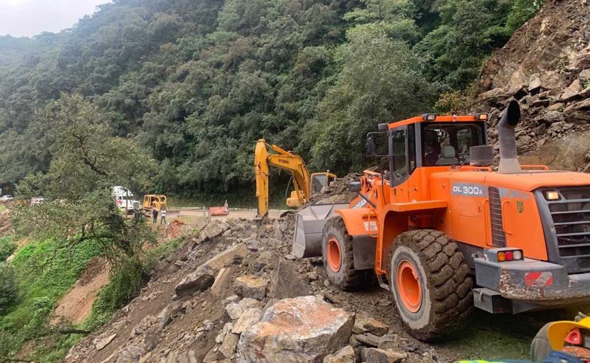 Por deslave, reportan cierre de carretera San Juan del Río-Xilitla en los límites con Querétaro