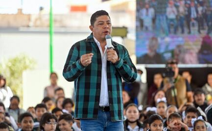 Critica Gallardo que por 'distracción electoral' siga en SLP capital el cobro de estacionamiento en plazas comerciales