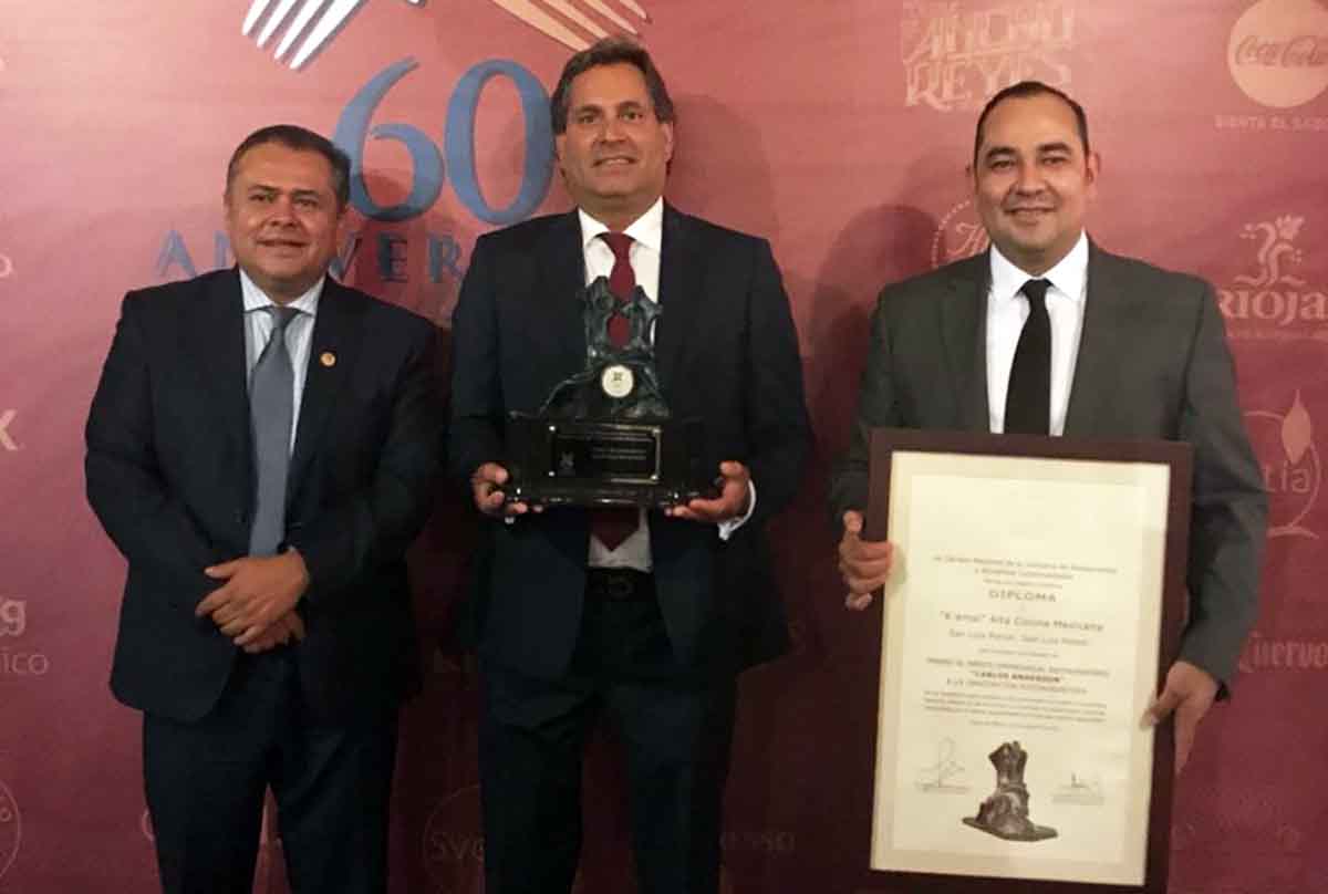 Restaurante potosino recibió premio nacional "Carlos Anderson"
