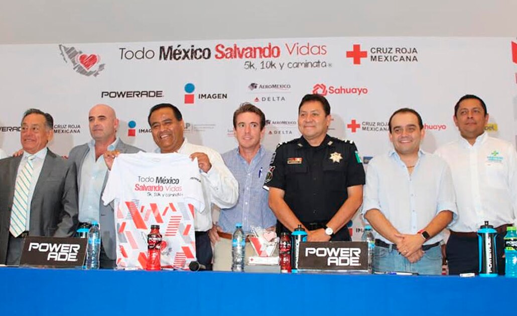 Ayuntamiento de SLP se suma a carrera atlética de la Cruz Roja