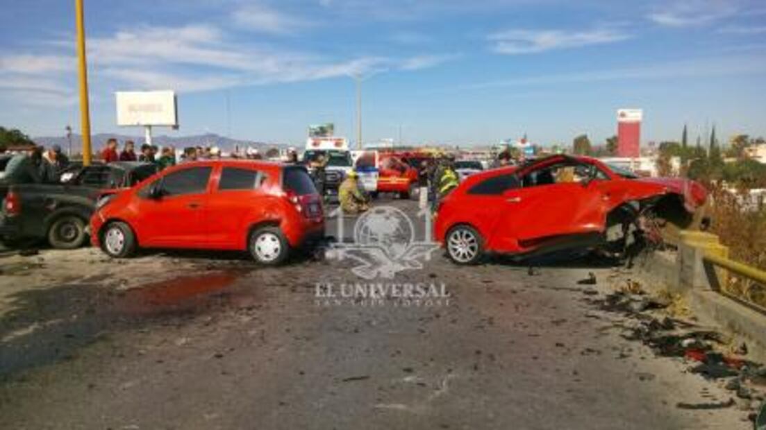 Jueves de caos en el asfalto potosino