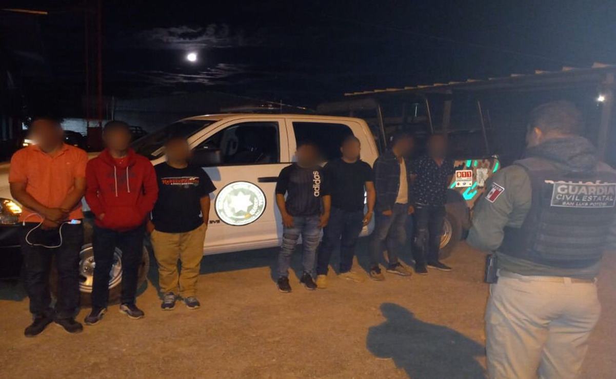 Rescatan a seis migrantes privados de su libertad en Guadalcázar; captores les exigían 100 mil dólares. Foto: GCE