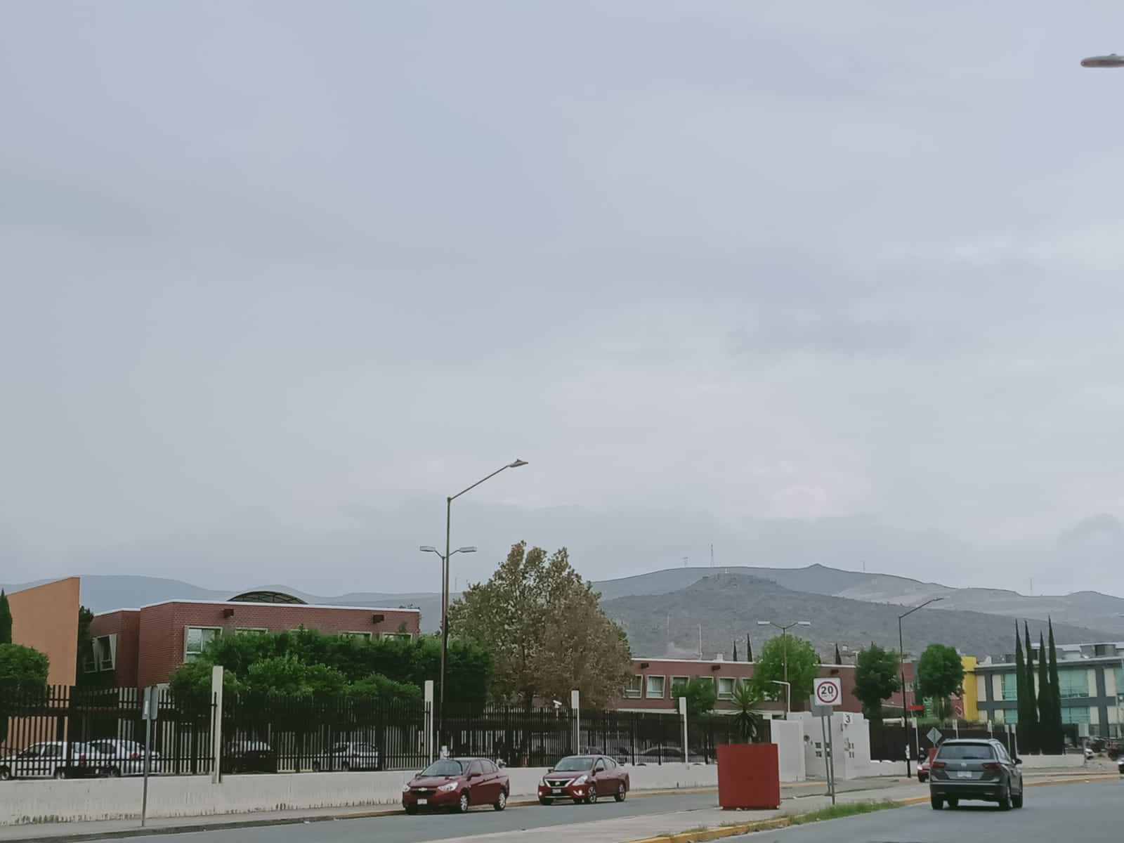 El pronóstico del clima señala que estará nublado la mayor parte del día en la capital potosina. Foto: Regina Arellano