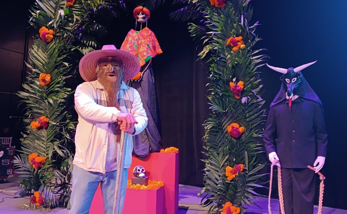 Coles y Huehues mantienen viva la tradición ancestral del Xantolo en la Huasteca