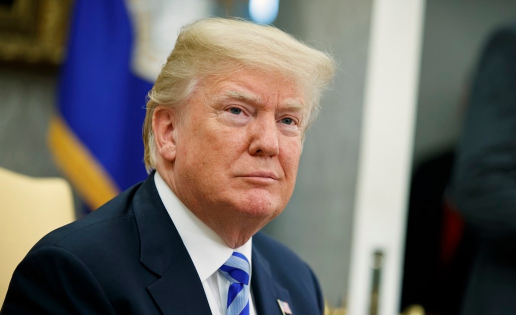 Trump exige investigar si el FBI "infiltró" su campaña en 2016