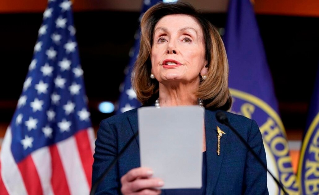 Gobierno de Trump violó la ley al retener ayuda a Ucrania, dice Pelosi