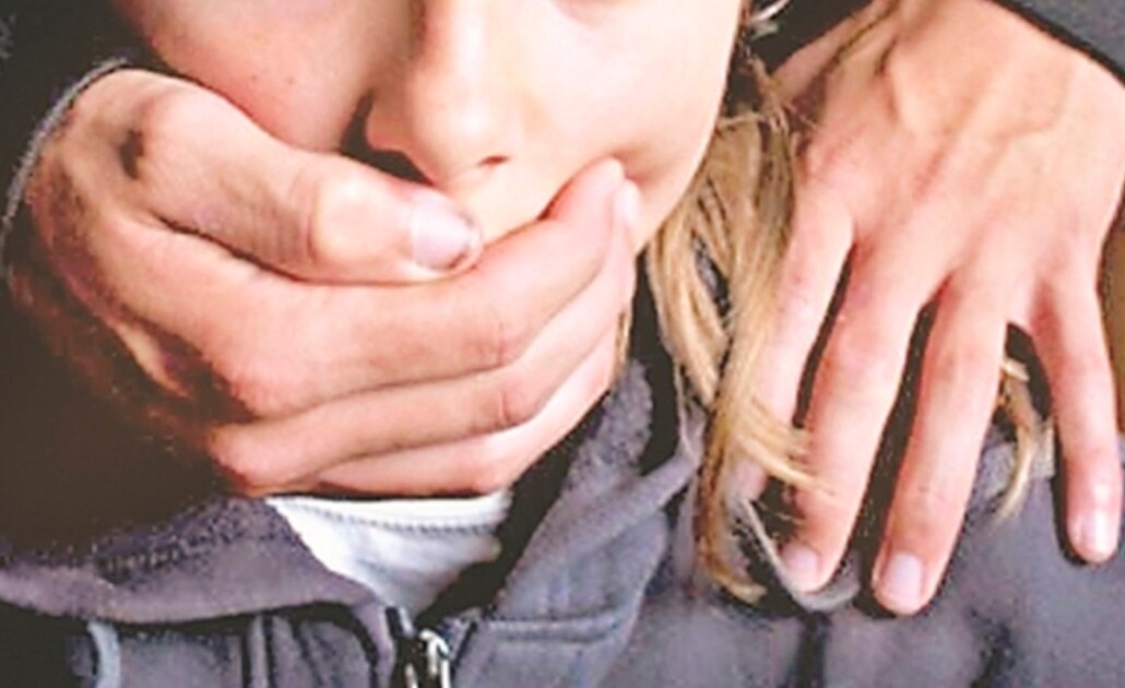 Senadores proponen Comisión de Investigación Independiente para casos de pederastia clerical