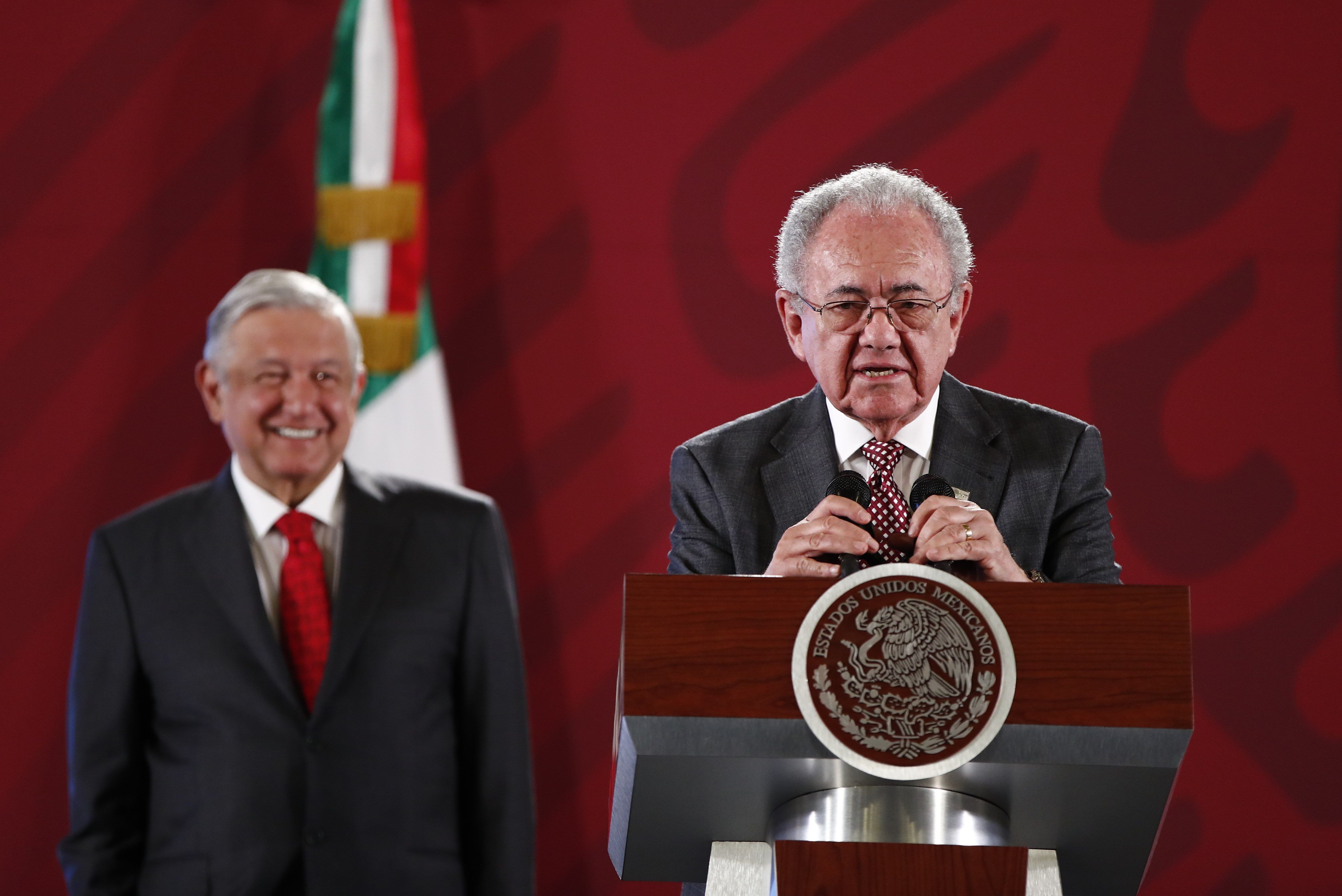 Vamos a acelerar los trabajos en Santa Lucía: Jiménez Espriú