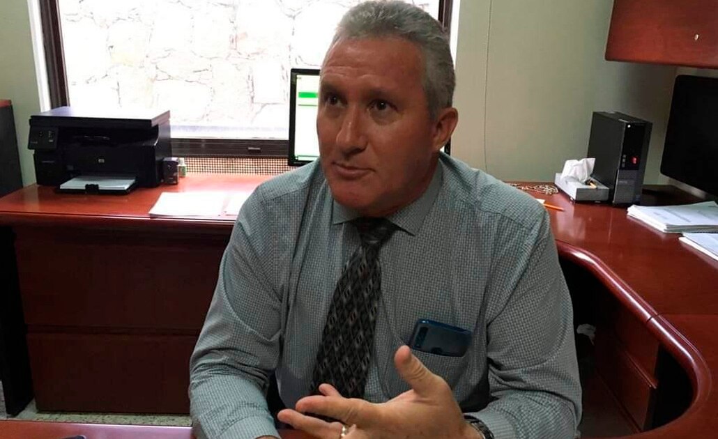 Acusa Ovidio Robledo tardanza en conformación de la UEC