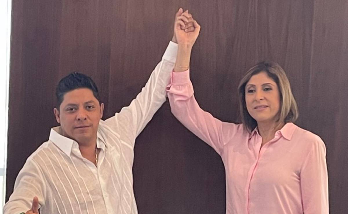 Mónica Rangel levanta la mano de Ricardo Gallardo por virtual triunfo en SLP
