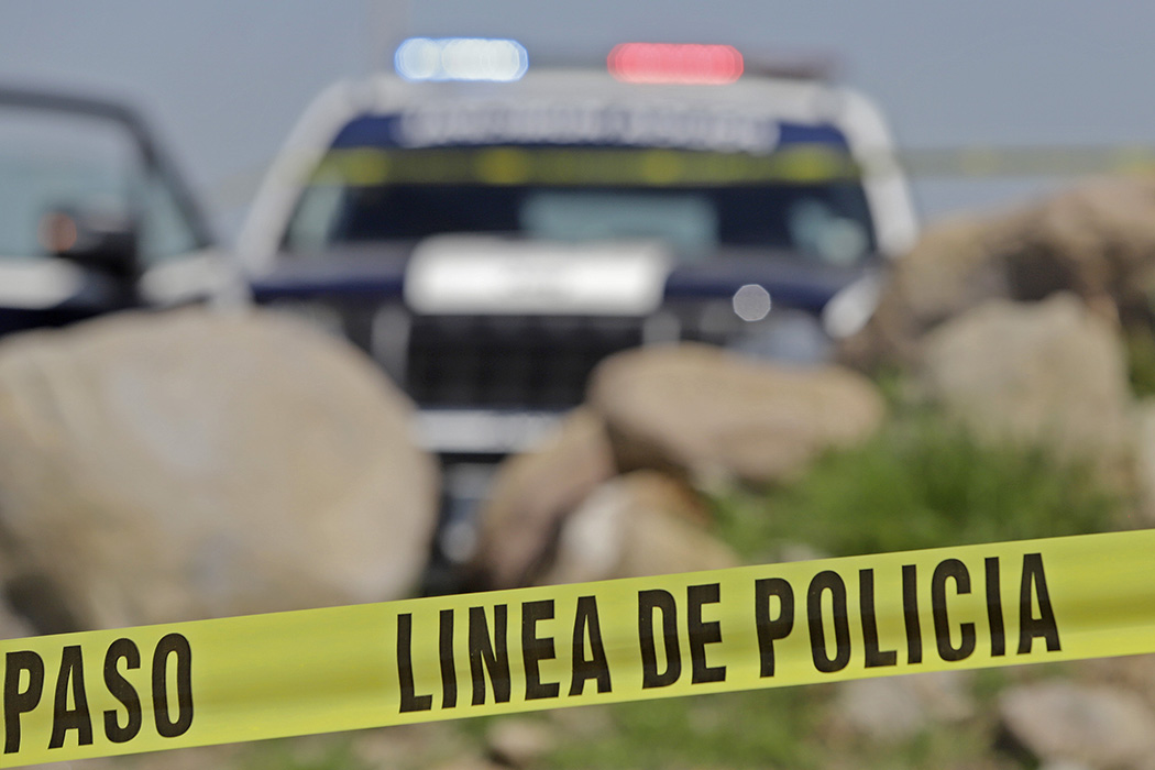 Balean a hombre frente a plaza comercial en La Loma; Fiscalía investiga homicidio