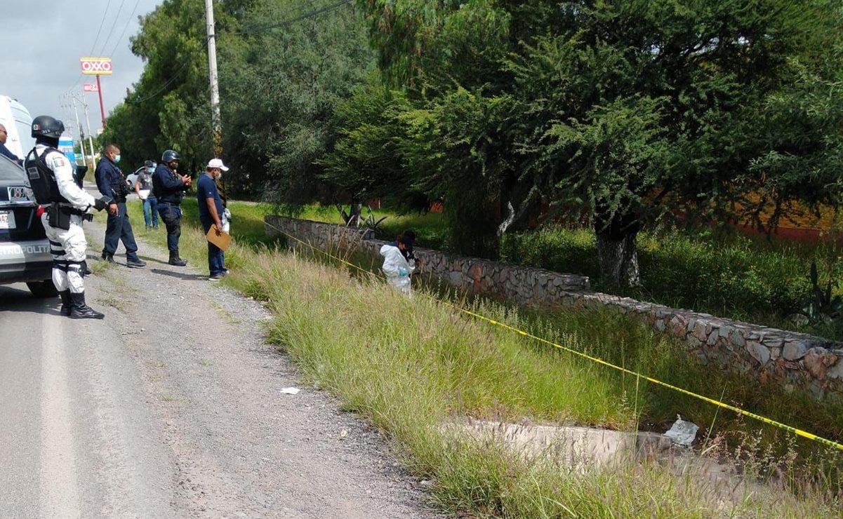 Localizan cadáver maniatado en carretera a Zacatecas