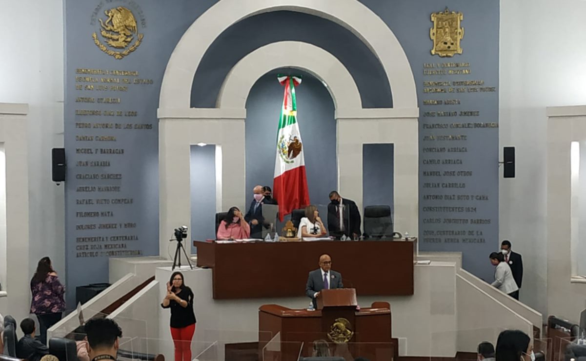 Aprueba Congreso licencias de conducir gratuitas y permanentes en San Luis Potosí