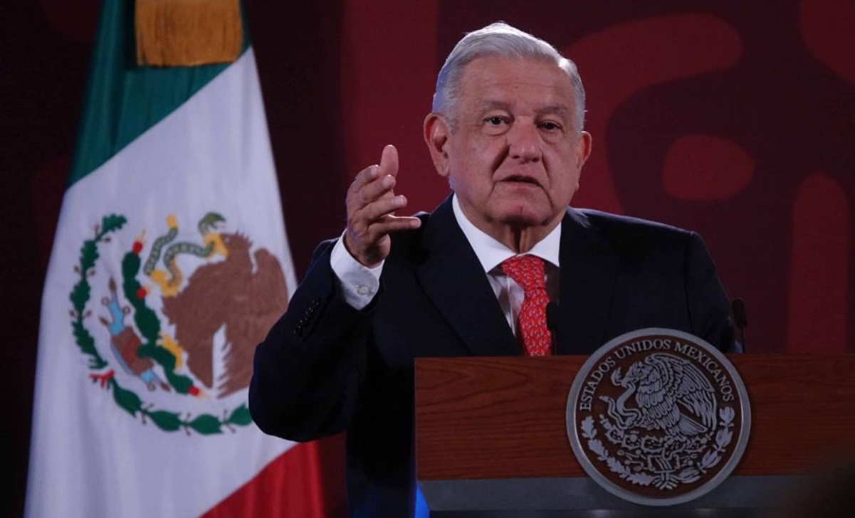 López Obrador señalo que se debe de buscar una nueva etapa en el continente en donde se busque la unidad y hermandad de todas las naciones de América en beneficio de los pueblos “lo que soñaba Bolivar”.