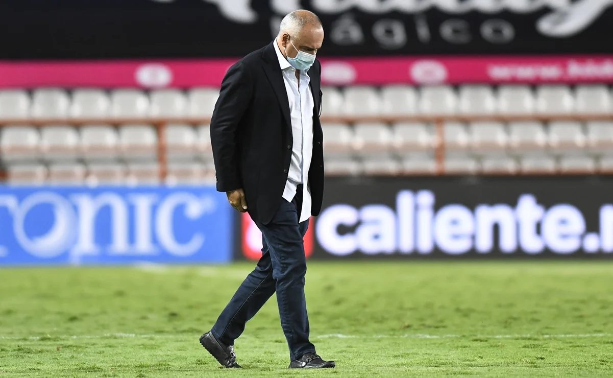 Guillermo Vázquez no continuará como técnico del Atlético de San Luis