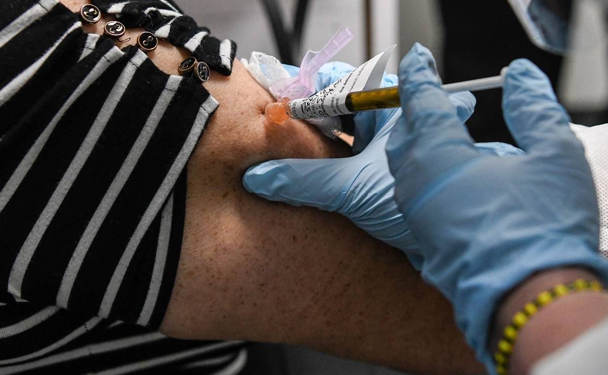 “No estén esperanzados a la vacuna”, dice Salud estatal