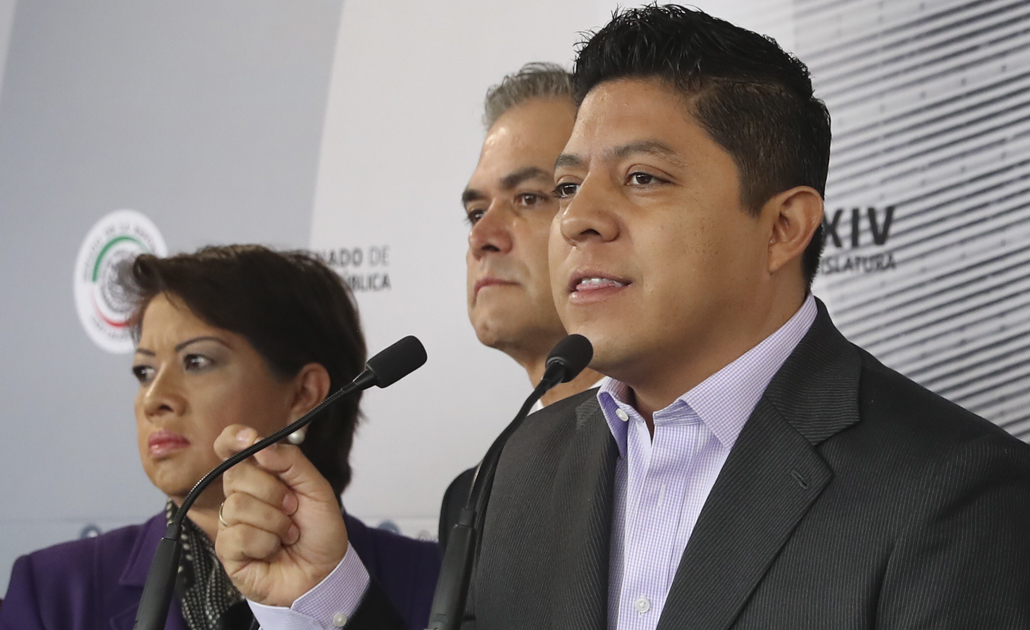 Gallardo Cardona solicita su registro como precandidato del PVEM a la gubernatura SLP