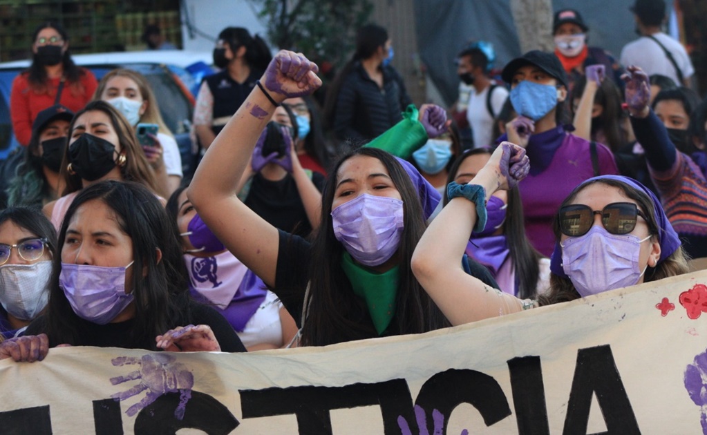 Mujeres protestan en capital de SLP; exigen justicia por feminicidio de Alejandra