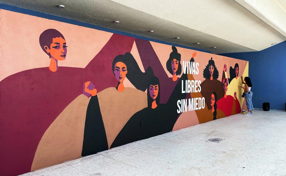 “Vivas, Libres, Sin miedo”, mural feminista de la UASLP genera consciencia sobre la equidad
