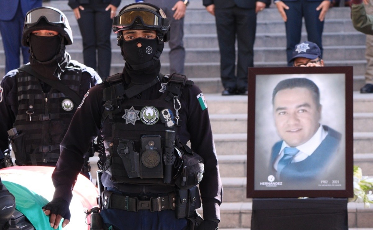 Policías se congregan para dar último adiós a Aran Jazel, agente asesinado durante enfrentamiento en Cerritos