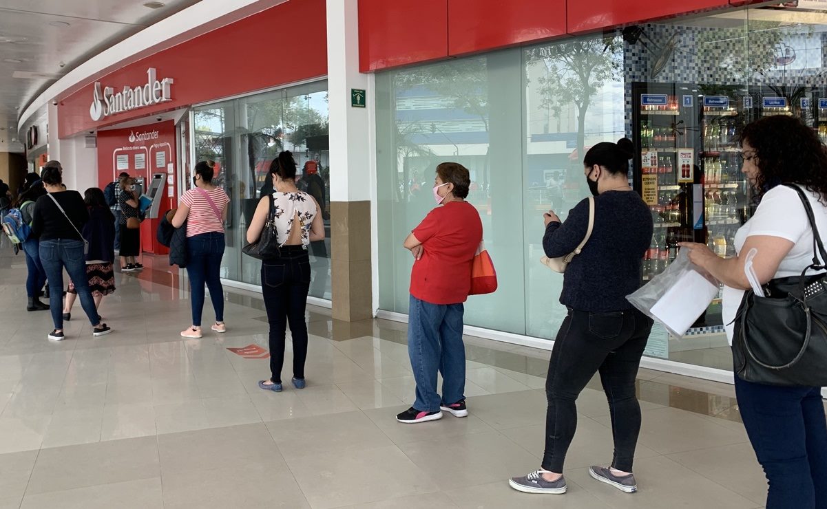 Por contingencia, sucursales bancarias de San Luis Potosí reducen atención a clientes 